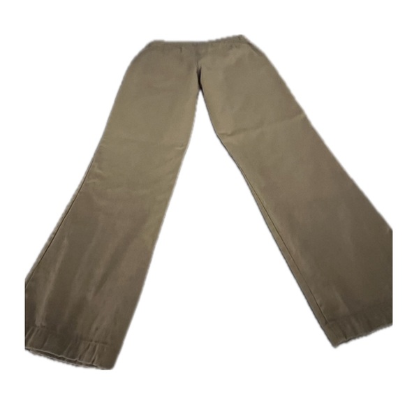 Old Navy Favorite Khakis, classic khakis, size 34x32. - Picture 6 of 6